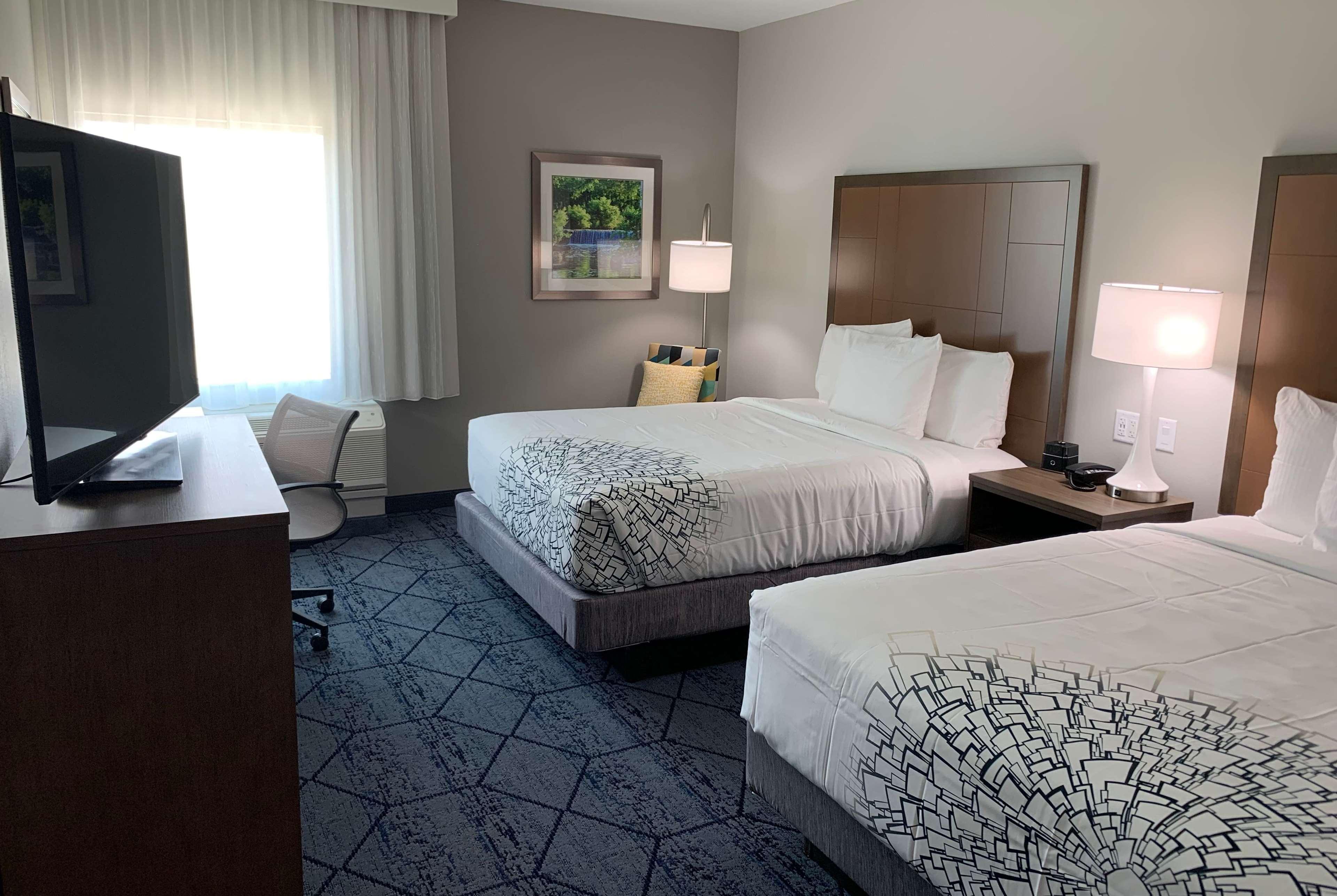 La Quinta Inn & Suites By Wyndham Round Rock Near Kalahari Luaran gambar