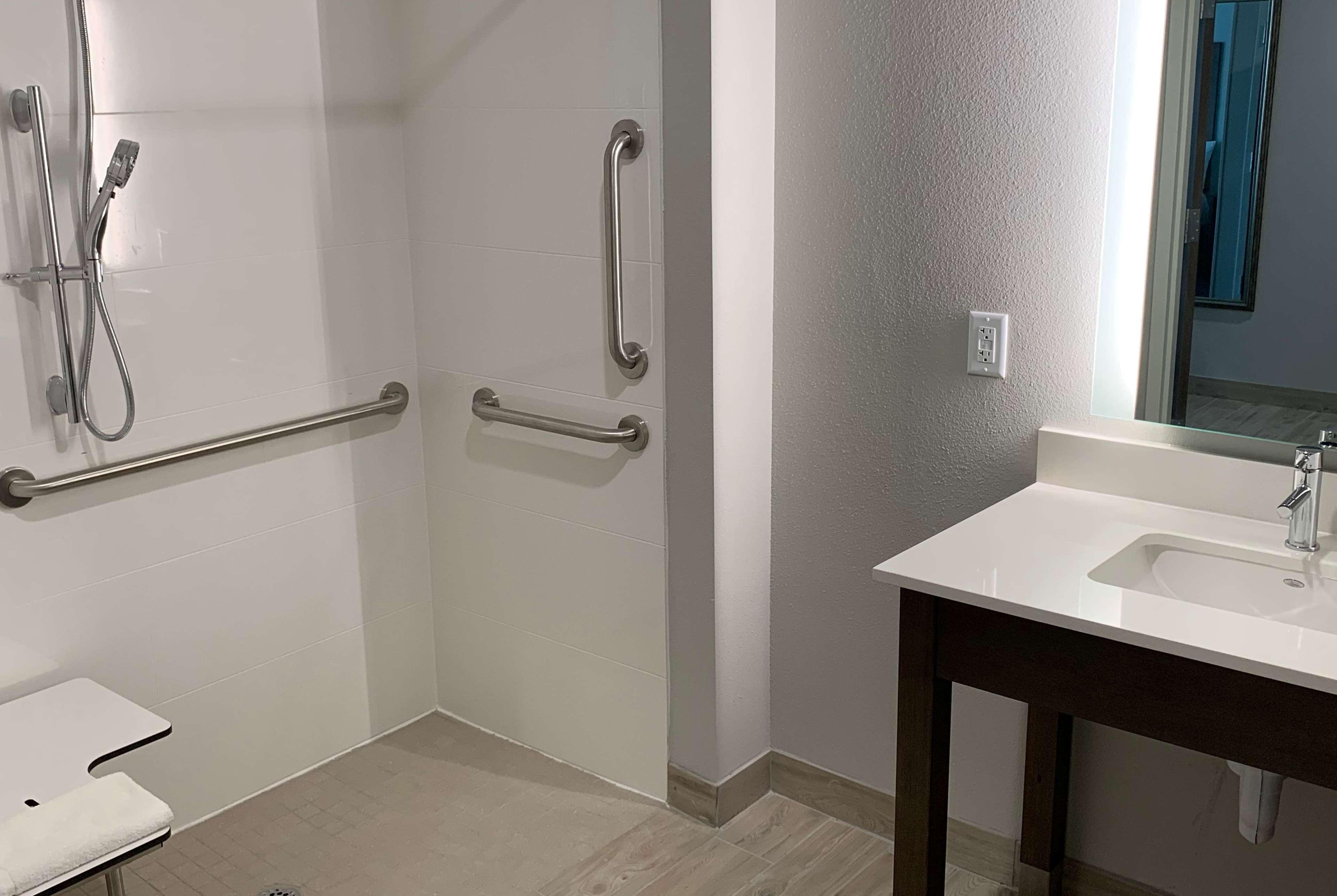 La Quinta Inn & Suites By Wyndham Round Rock Near Kalahari Luaran gambar