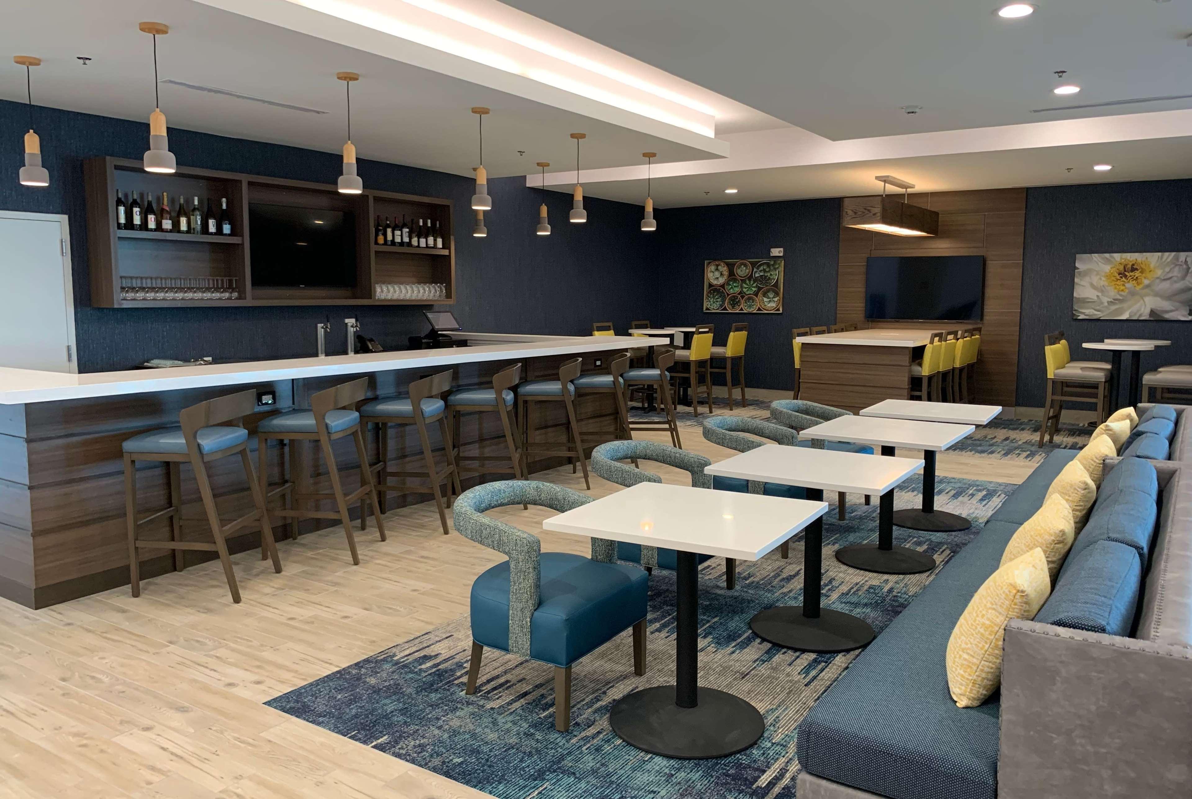La Quinta Inn & Suites By Wyndham Round Rock Near Kalahari Luaran gambar